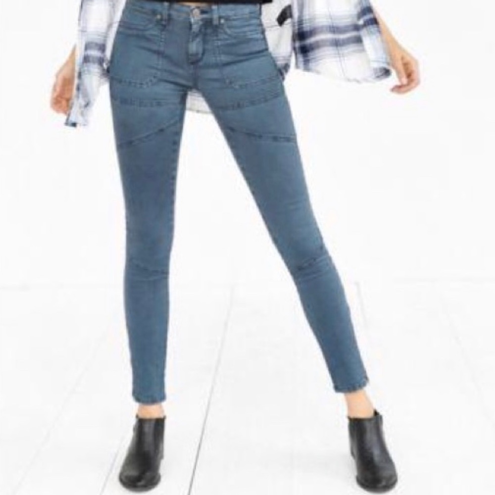 BDG Skinny Cargo Pants